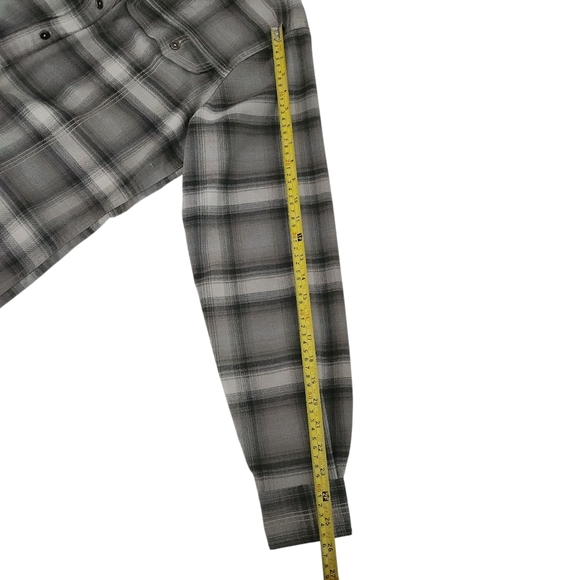 Royal Robbins Long Sleeve Stretch Plaid Shirt – Men's Size L – Gray – Excellent - Picture 6 of 14